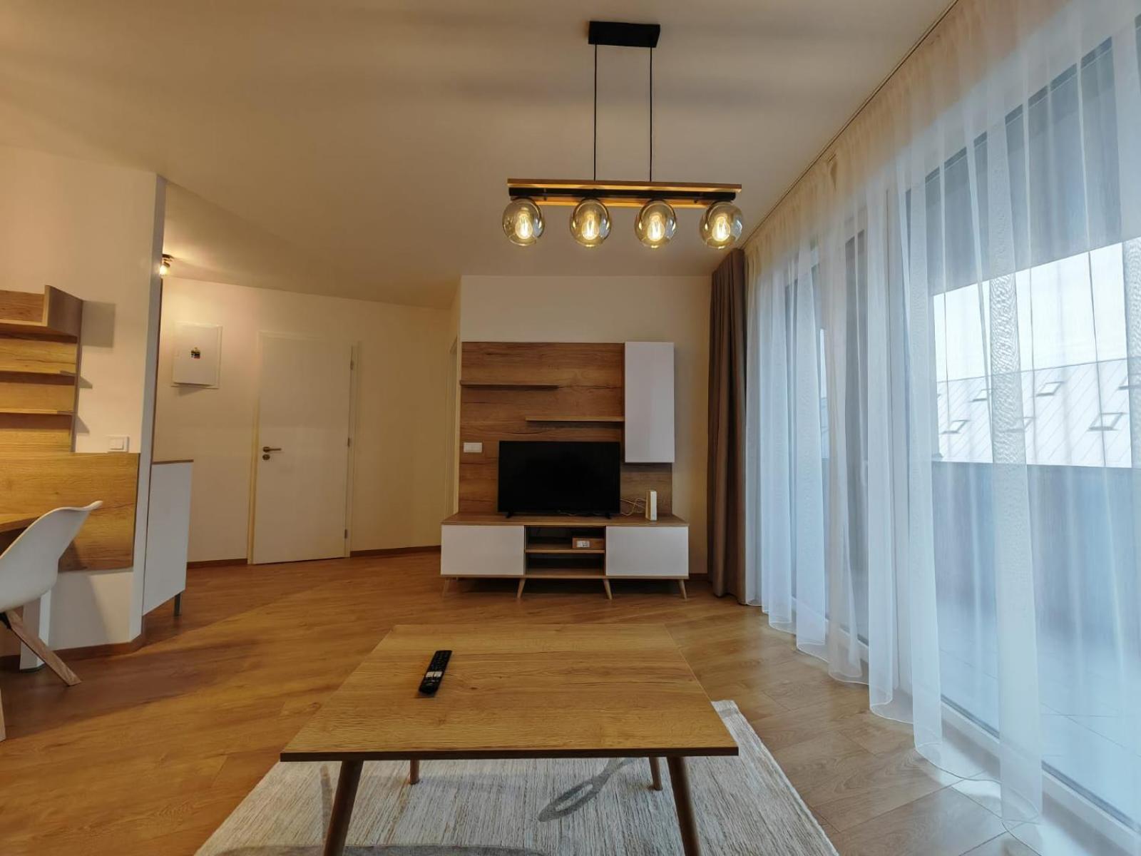 Entrez Albelli Apartment Кошице Екстериор снимка